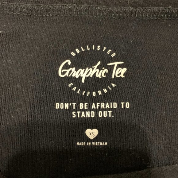 Hollister Black Graphic Long Sleeve Tee - Picture 6 of 7